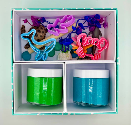 Under the Sea Ocean Kit - Medium Gift Box