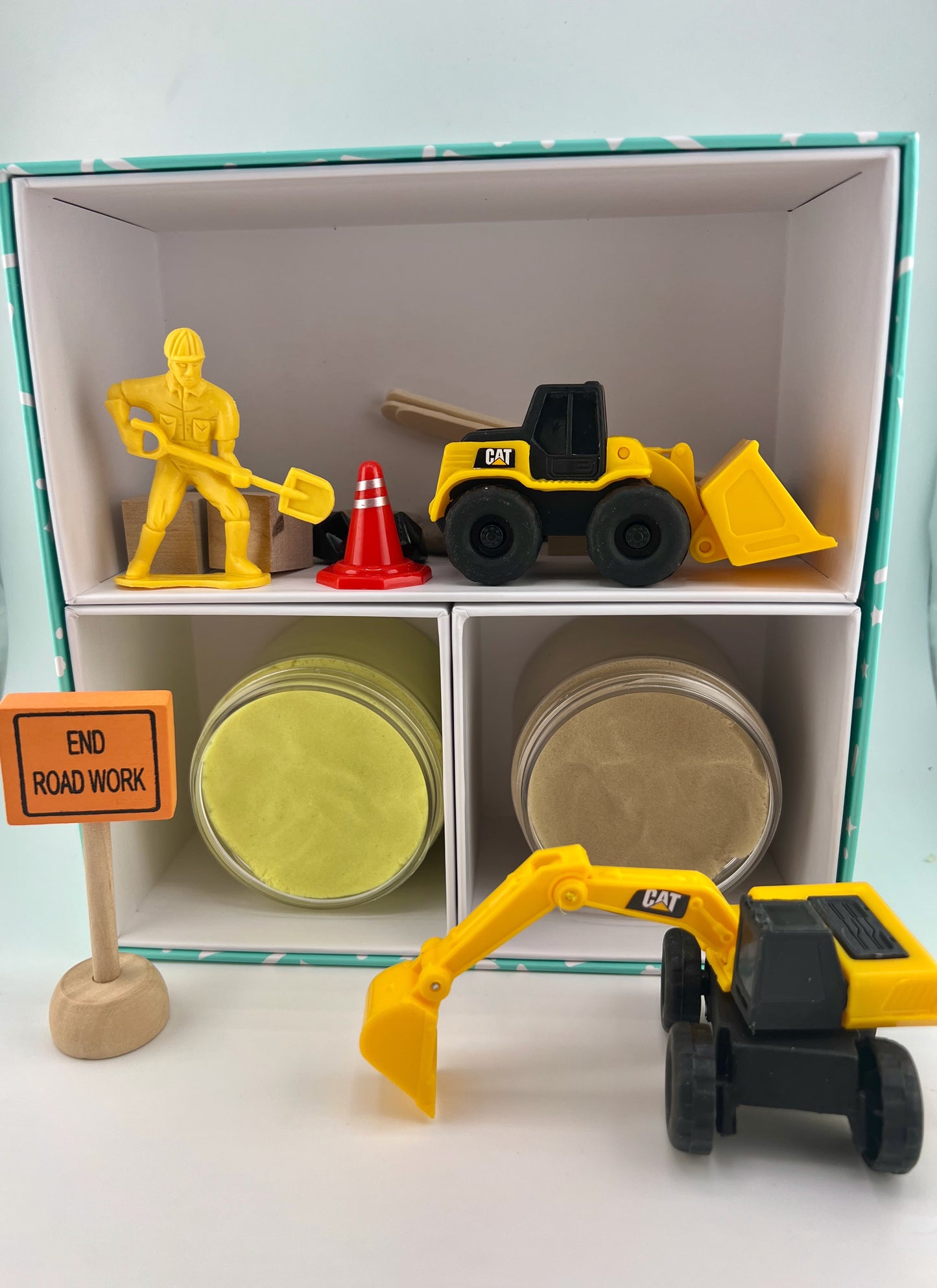 Construction Kit - Medium Gift Box
